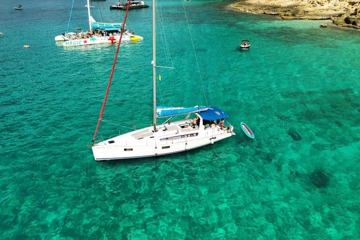 DAY CHARTER ALL INCLUSIVE AND WATER ACTIVITIES. MALLORCA!