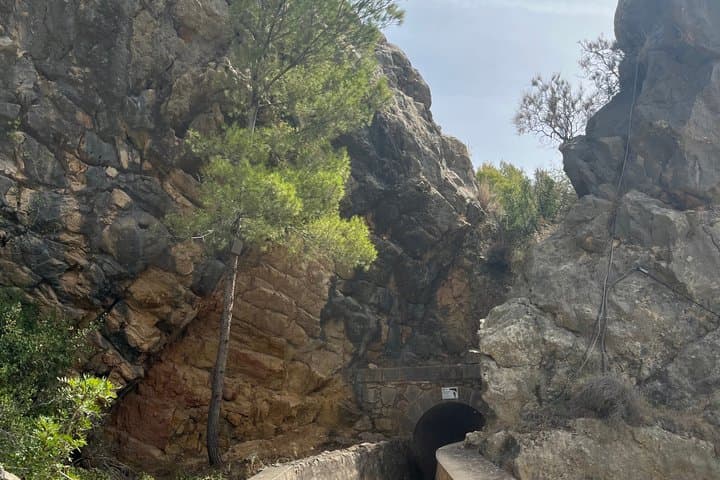 Private Tourism Algar Falls by Car (Small Groups)