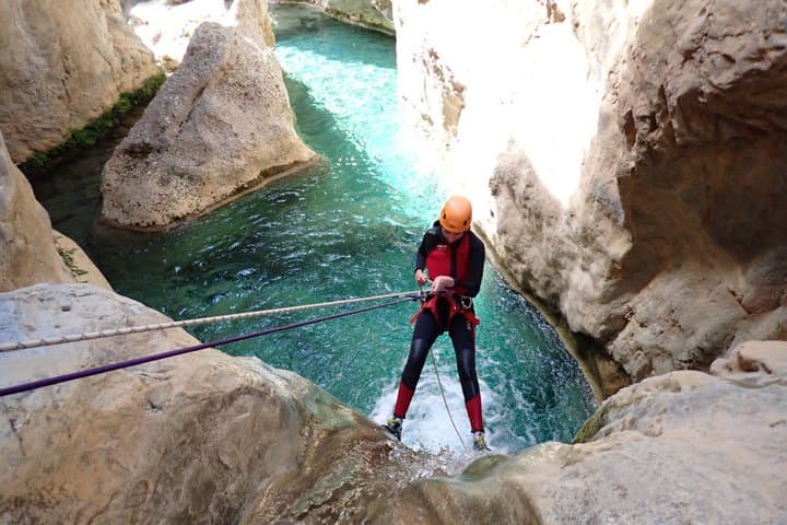 Río Verde Canyoning: Turquoise Water Jumps Near Granada & Málaga
