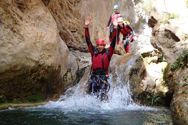 Río Verde Canyoning: Turquoise Water Jumps Near Granada & Málaga