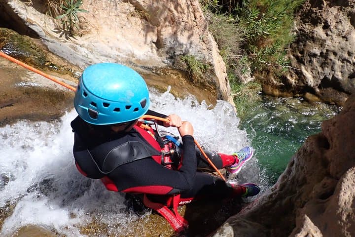 Río Verde Canyoning: Turquoise Water Jumps Near Granada & Málaga