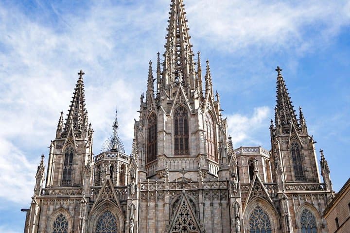 Barcelona Gothic Quarter and Las Ramblas Walking Tour