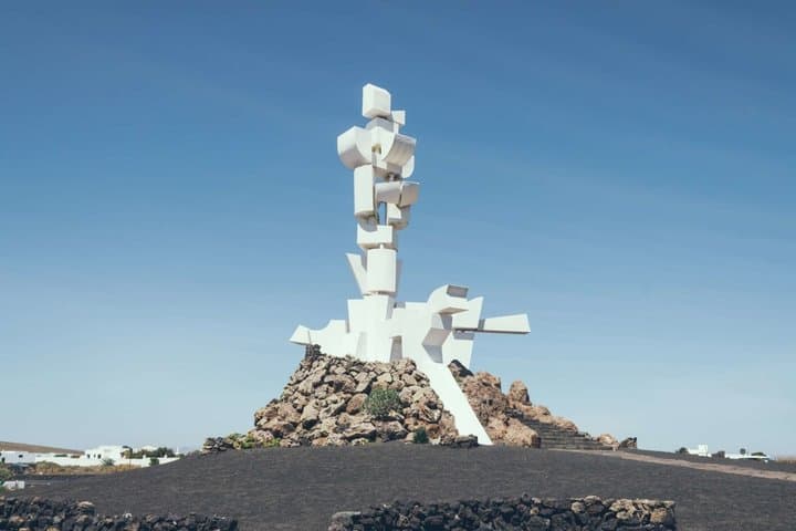 Lanzarote: Wines and Cheese Tasting at Campesino Monument