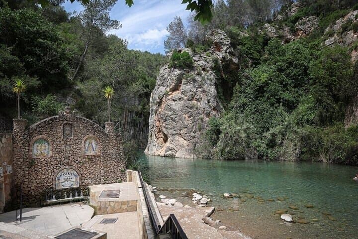Desde Valencia: Aguas termales de Montanejos y Cuevas San Jose