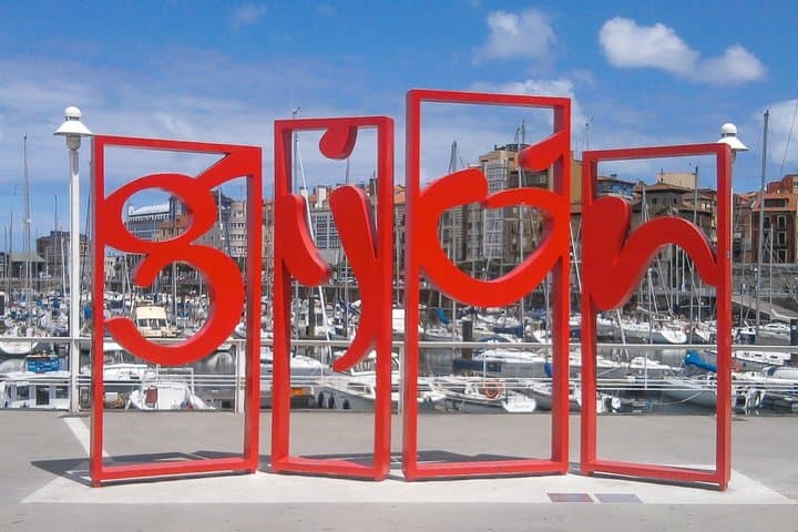 Private Tour Historic Center of Gijón