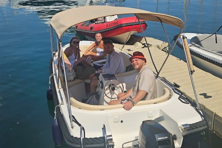 Torrevieja boat s without license for 6 people