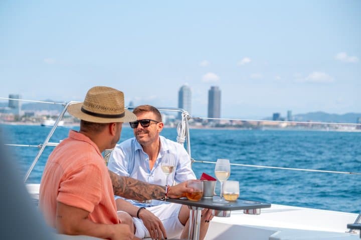Boat Cruise Sailing, swim, Wine and a tapa