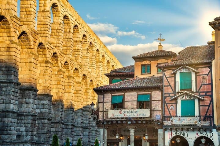 Private Day Trip to Ávila and Segovia from Madrid