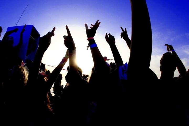 Ibiza: Sunset Boat Party, Club Entry & O Beach (2-Day Pass)