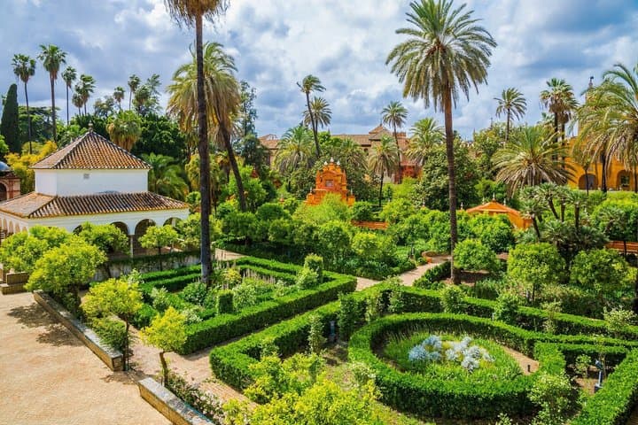 Alcázar de Sevilla: Visita guiada, acceso sin colas en Grupo Vip.
