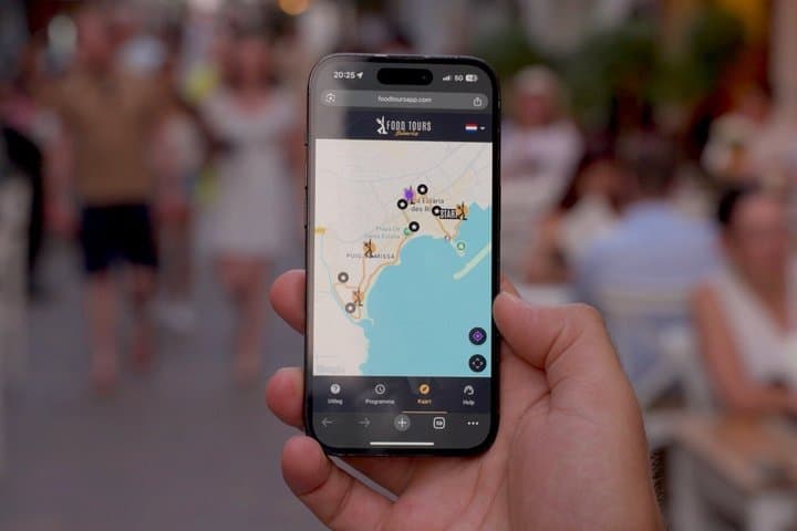 Self-guided food tour in Santa Eulària, Ibiza