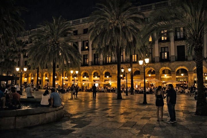Barcelona: Nightlife Tour with Local DJ & Dance Floor