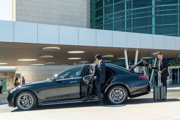Seville Private Transfer to and from Malaga Granada or Cordoba