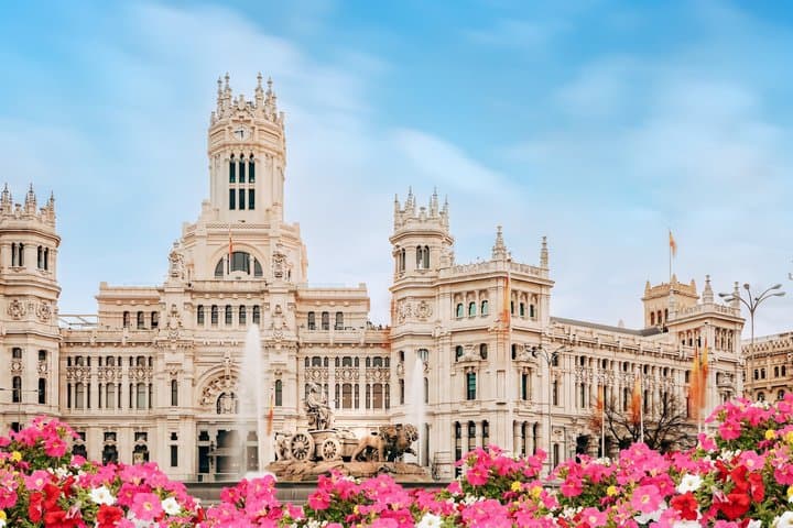 Madrid Highlights Small Group Tour with Hotel Pickup