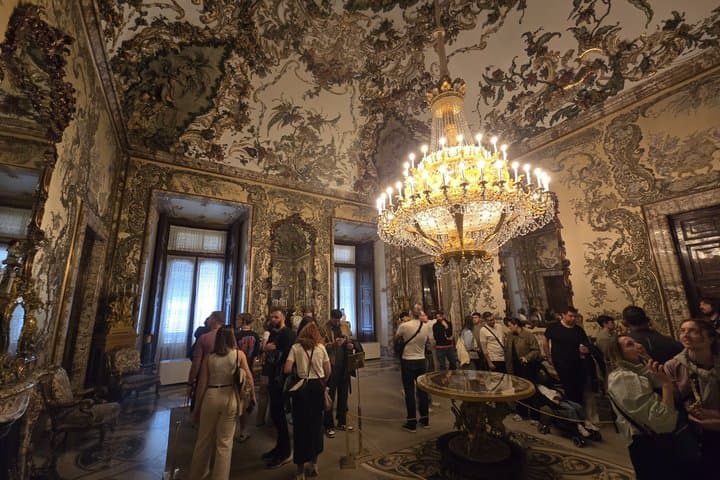 Guided Small Group Tour of Madrid Royal Palace (Max 8 People)