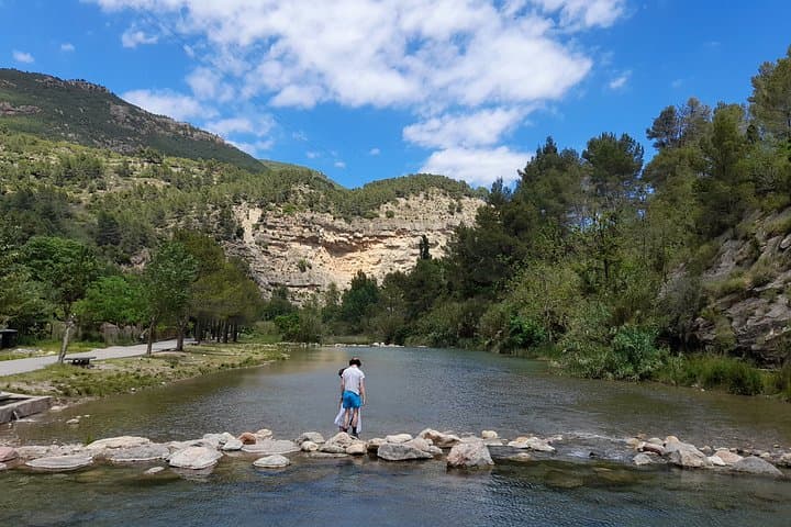 Montanejos: Do an Epic Hike and Swim in Thermal Waters
