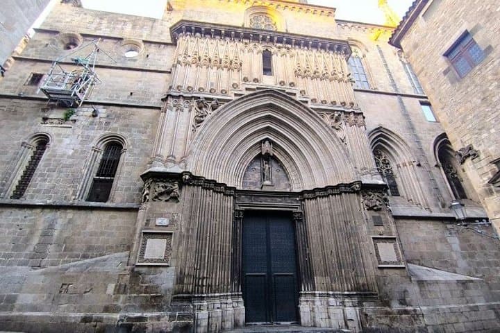 Private Self Guided Audio Tour in Gothic Quarter Barcelona