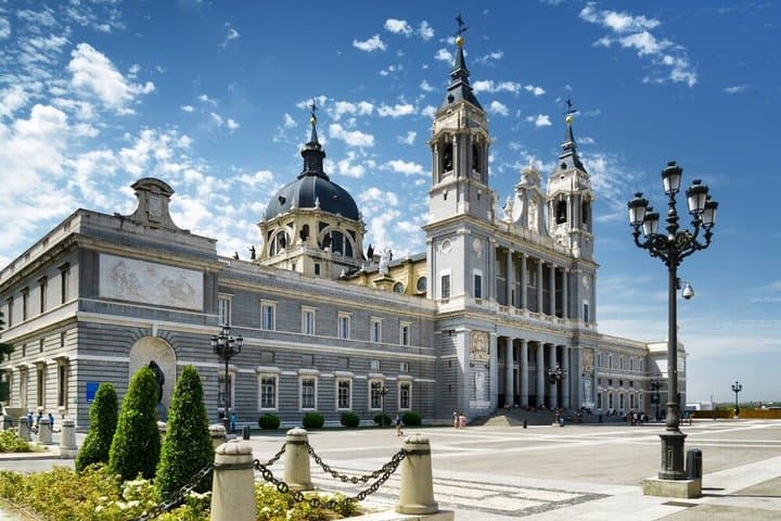 Historical Tour of Madrid in French