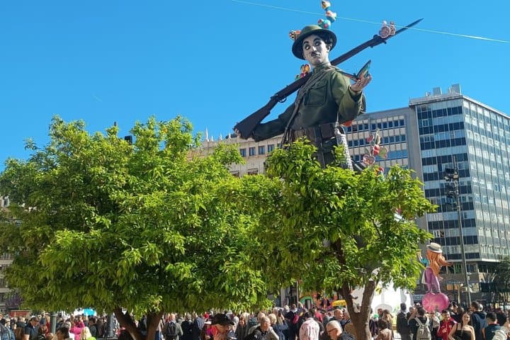 Fallas and Buñuelos A Delicious and Folkloric Valencia Tour