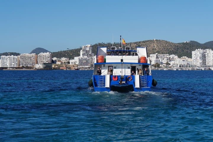 Ibiza: Es Vedrà Catamaran Cruise – Morning or Sunset