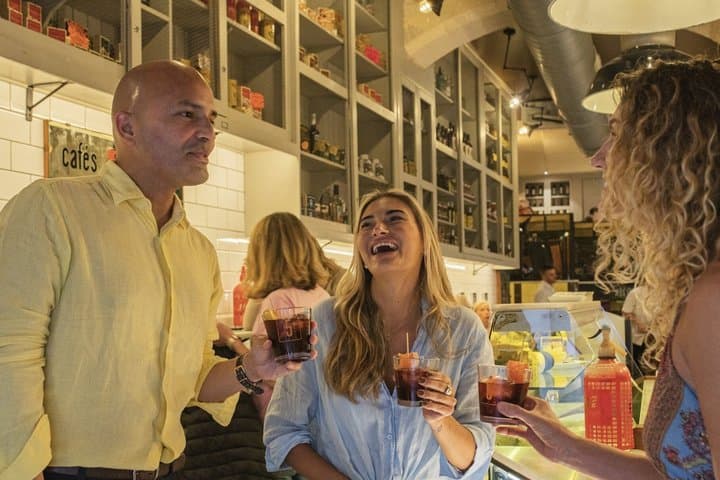 The Original Palma Tapas & Wine Tour by Night