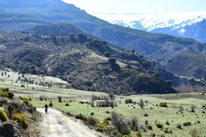 Granada: E‑Bike Tour in Sierra Nevada Near Los Cahorros Monachil