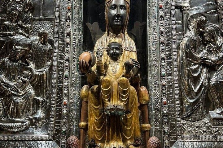 Montserrat from Barcelona: Black Madonna, Museum & Scenic Train