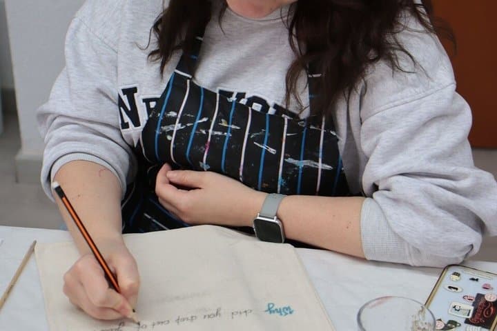 Alicante Design Your Own Tote Bag Art Workshop