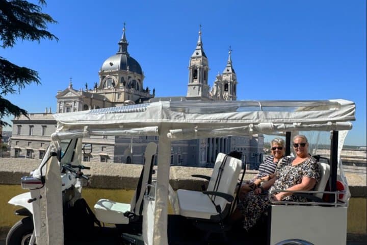 Explore all of Madrid in Record Time: Tour in Electric Tuk Tuk