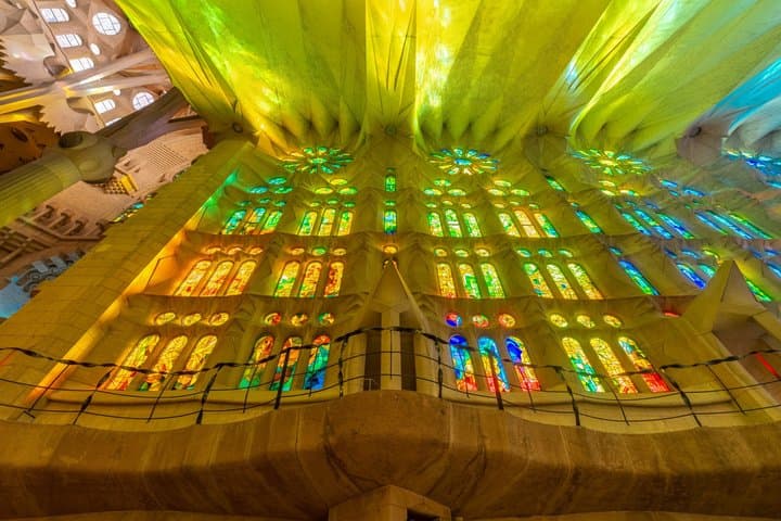 Barcelona Sagrada Familia de Gaudí with Exclusive Access