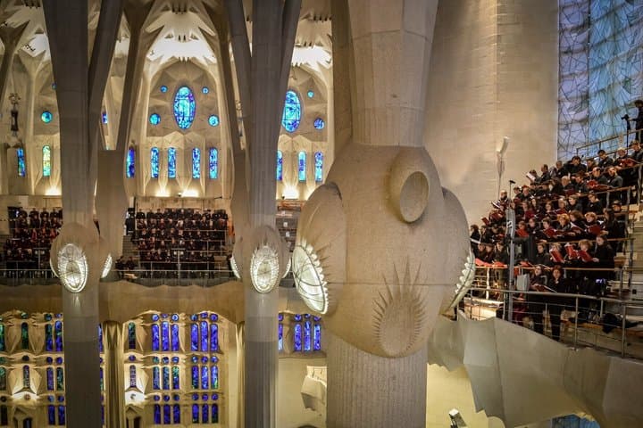 Barcelona Sagrada Familia de Gaudí with Exclusive Access