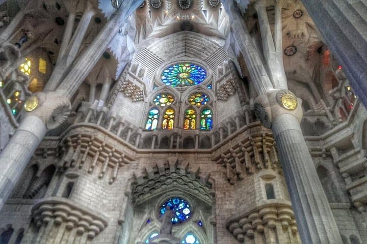 Barcelona Sagrada Familia de Gaudí with Exclusive Access
