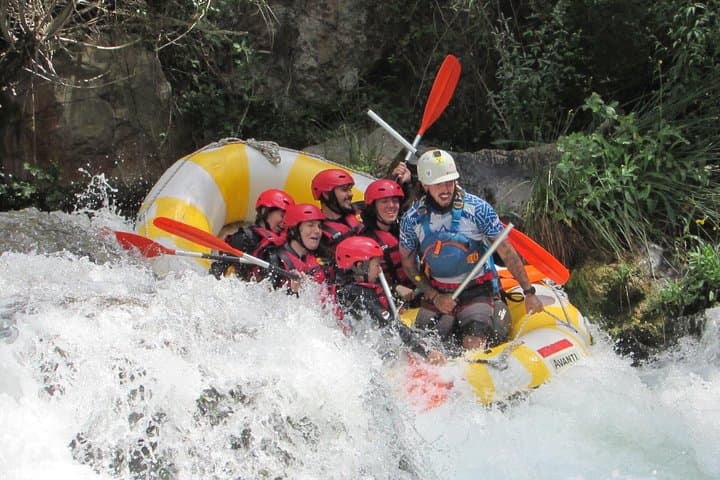 From Valencia: Montanejos Thermal Pools + Hiking, Rafting, Kayak