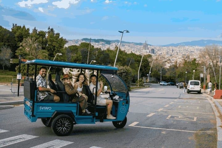 TukTuk tour of Barcelona, the mountains and the beach