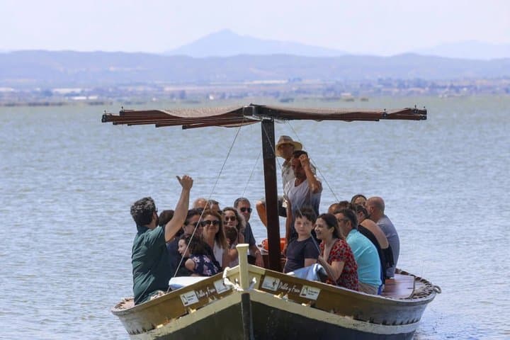 Solar Eclipse+Boat Trip+Paella included in Albufera from Valencia
