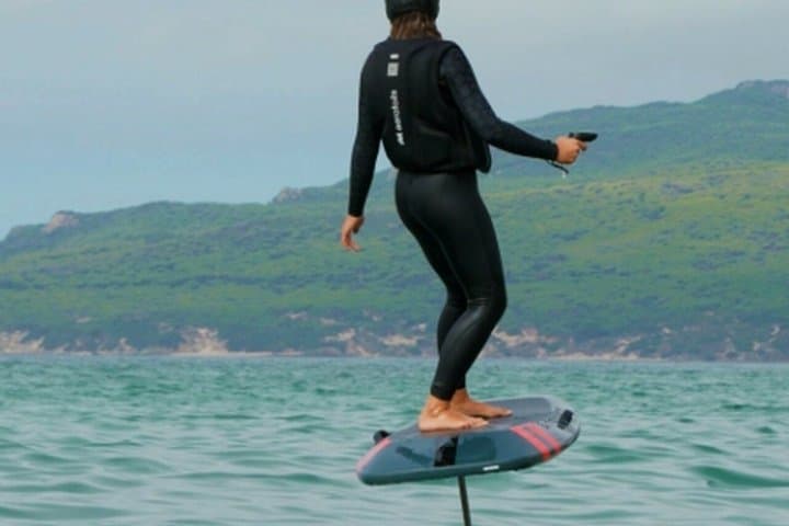 Estepona: Fly above the water with an electric surf board w foil