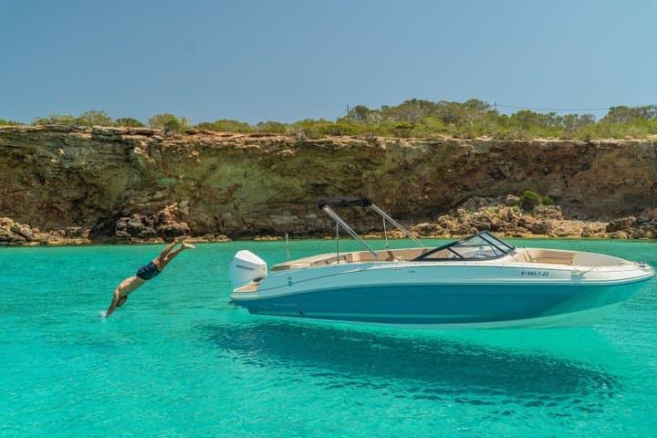 Private Boat Tour: Cala Bassa, Comte and Hidden Coves