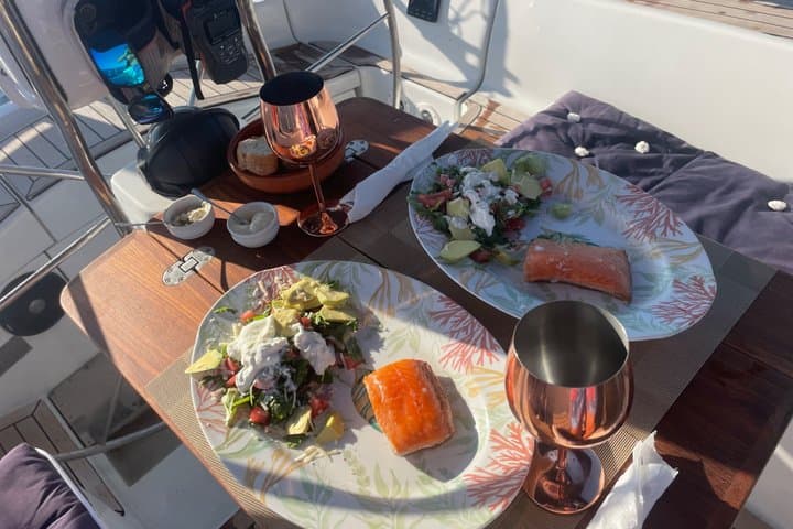 Sunset Dinner for 2 Alcudia sailing yacht