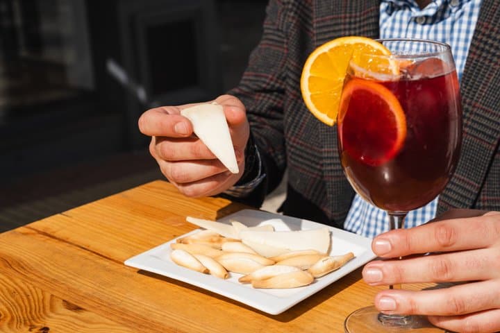 Gourmet Tapas and Wine Tour Sevilla