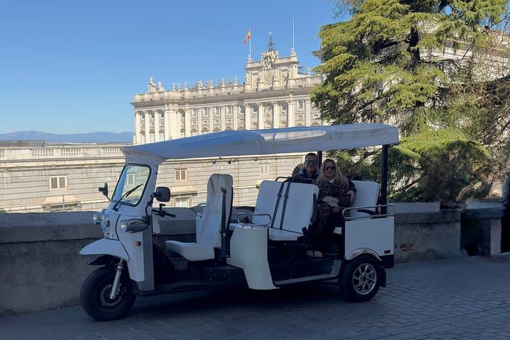 Explore all of Madrid in Record Time: Tour in Electric Tuk Tuk