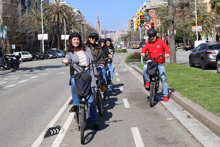 Best of Barcelona Walking EBike and Sailing Tour with Appetizer