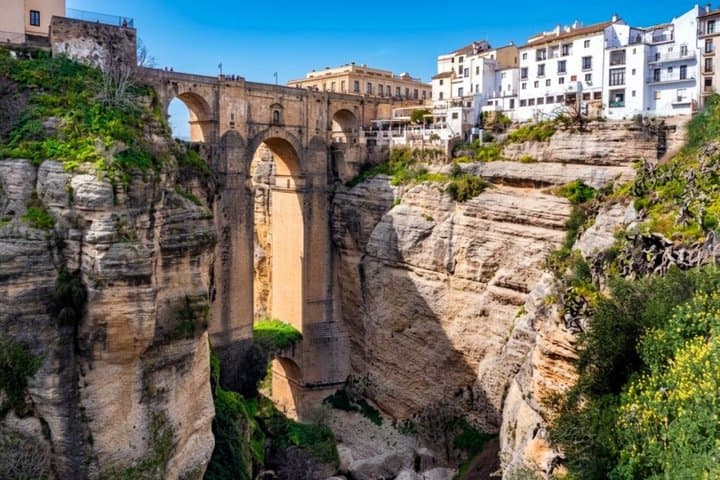 From Malaga Ronda Full 7 Hour Tour + Gift