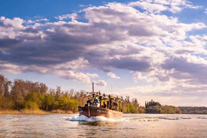 90 Minute Sunset Cruise on the Ebro