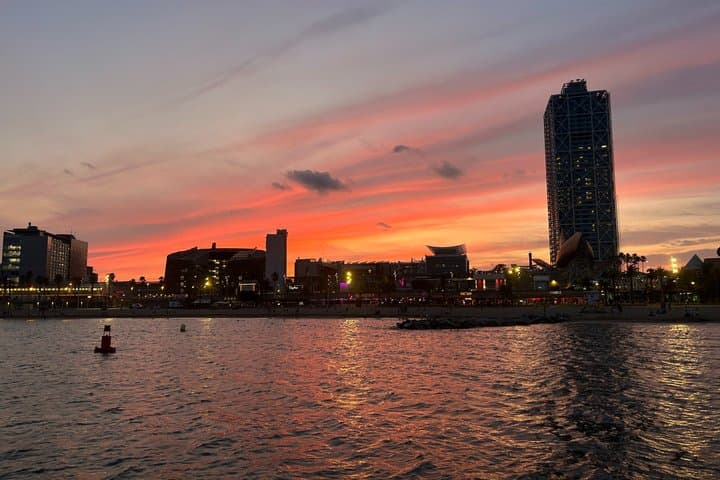 Barcelona Sunset Sailing Cruise with Drinks and Snacks