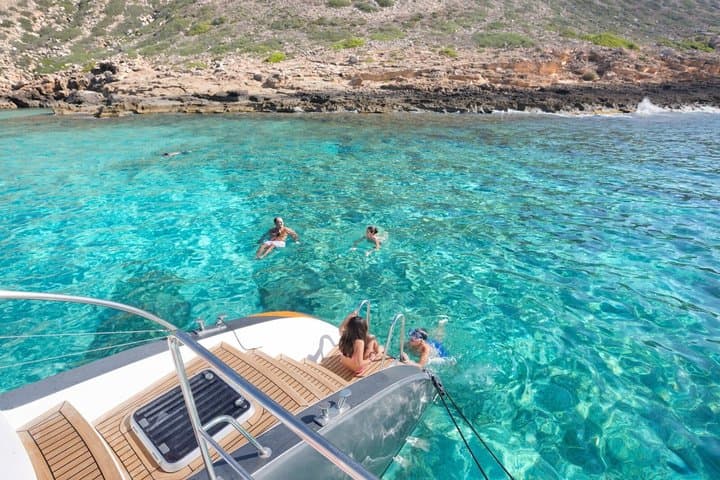 Formentera Full Day Boat Tour from Ibiza with Meals and Drinks