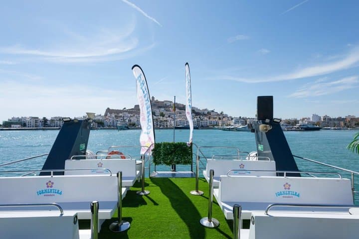 Formentera Full Day Boat Tour from Ibiza with Meals and Drinks