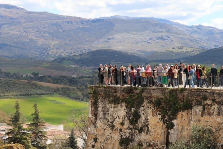 Discover Ronda and Setenil de las Bodegas in a Day from Málaga