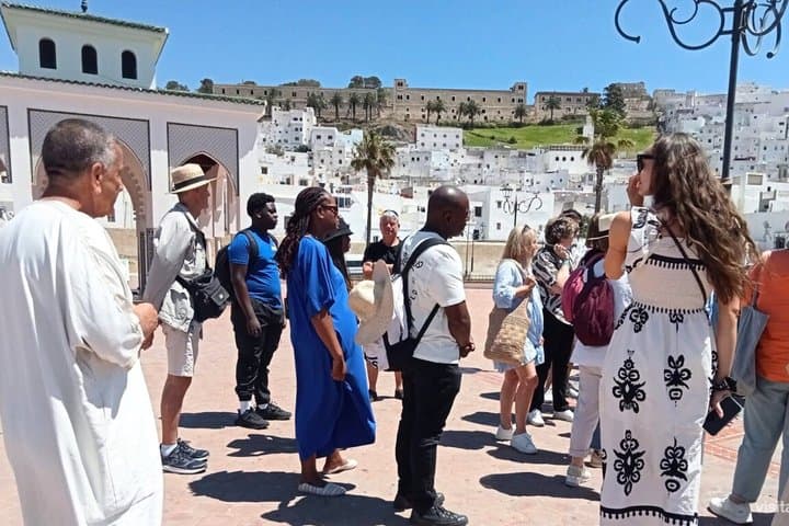 Tetouan Adventure : Guided Tour and Traditional Lunch from Malaga