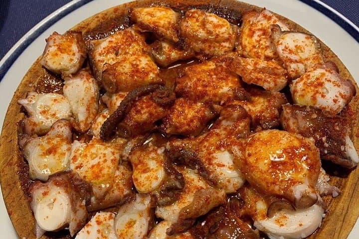 Self-Guided Tapas Tour of Santiago de Compostela