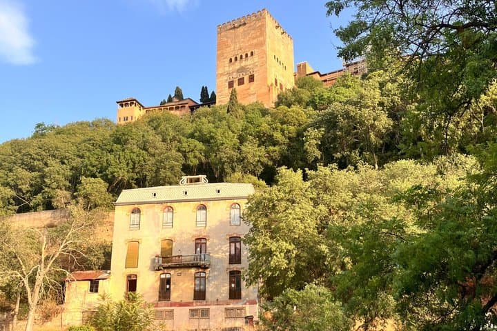 Running Experience through Granada